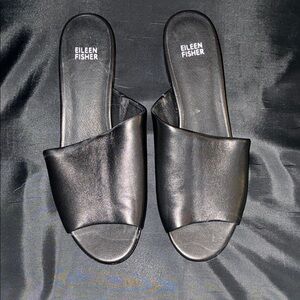 Eileen Fisher Women's Elegant Black Mules